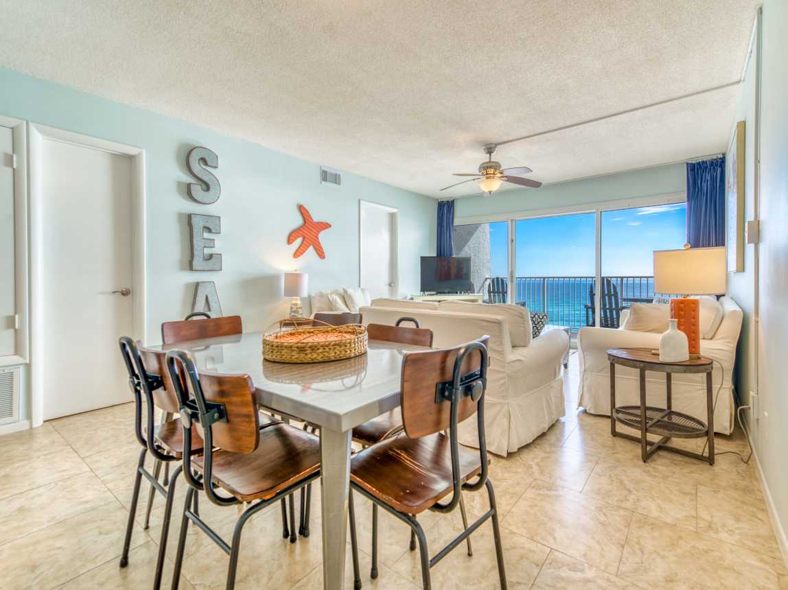 Enjoy meals with stunning Gulf views right from your table.