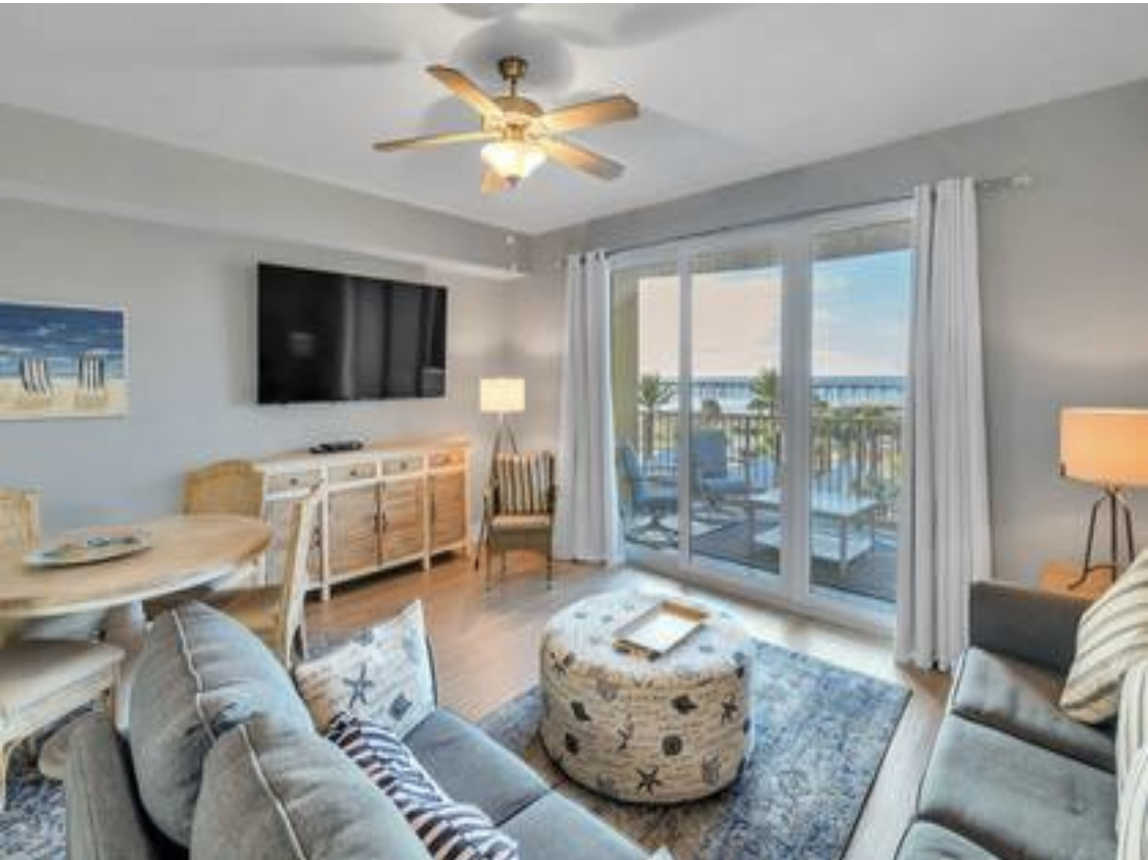 Dolphin's Dream! NEW DECOR! Gorgeous view compliments of Mother Nature!