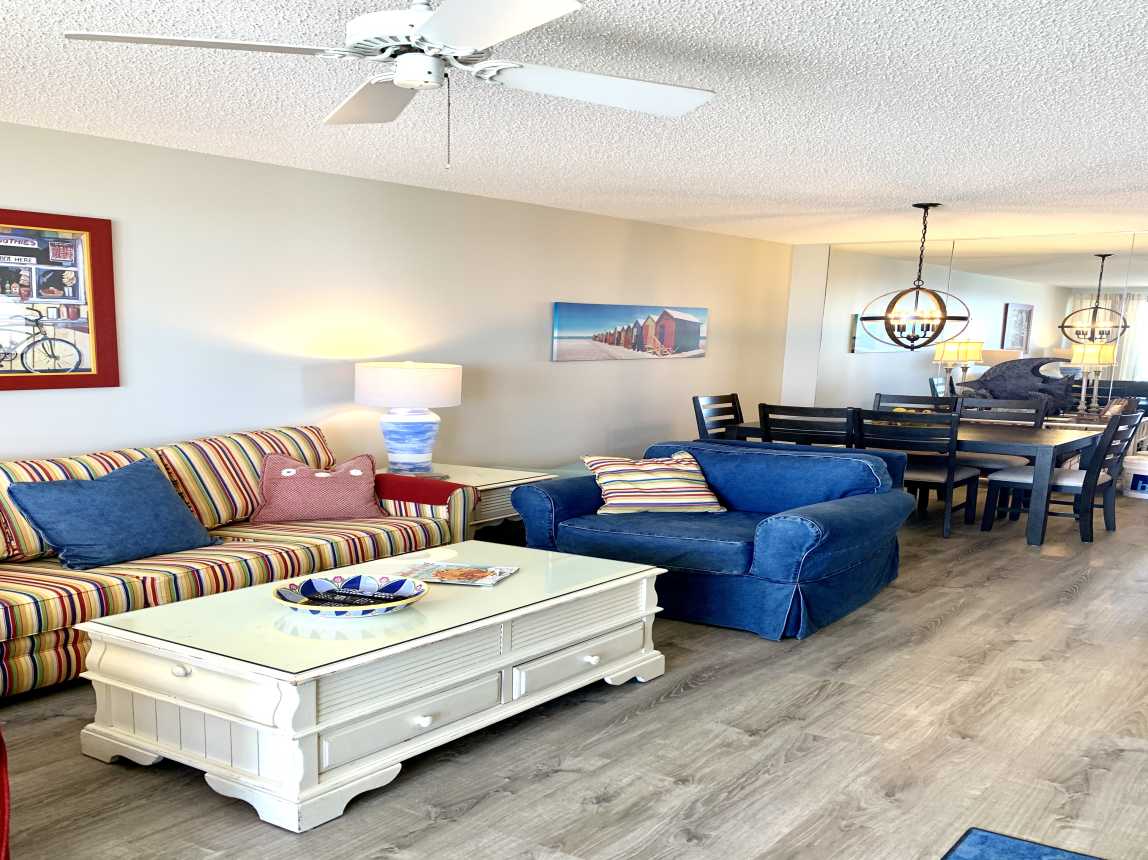 Plenty of comfortable seating and a queen sofa sleeper. 