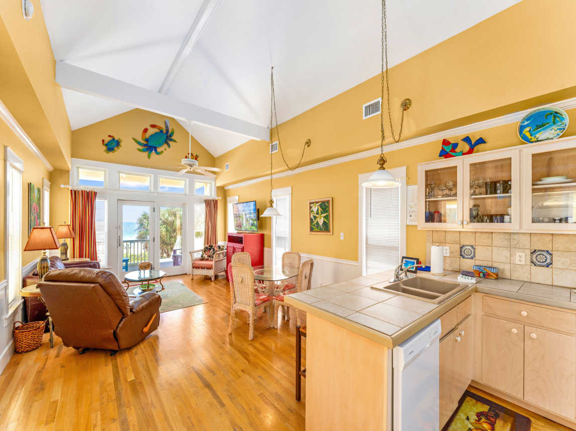 Kitchen, Dining and Living Room