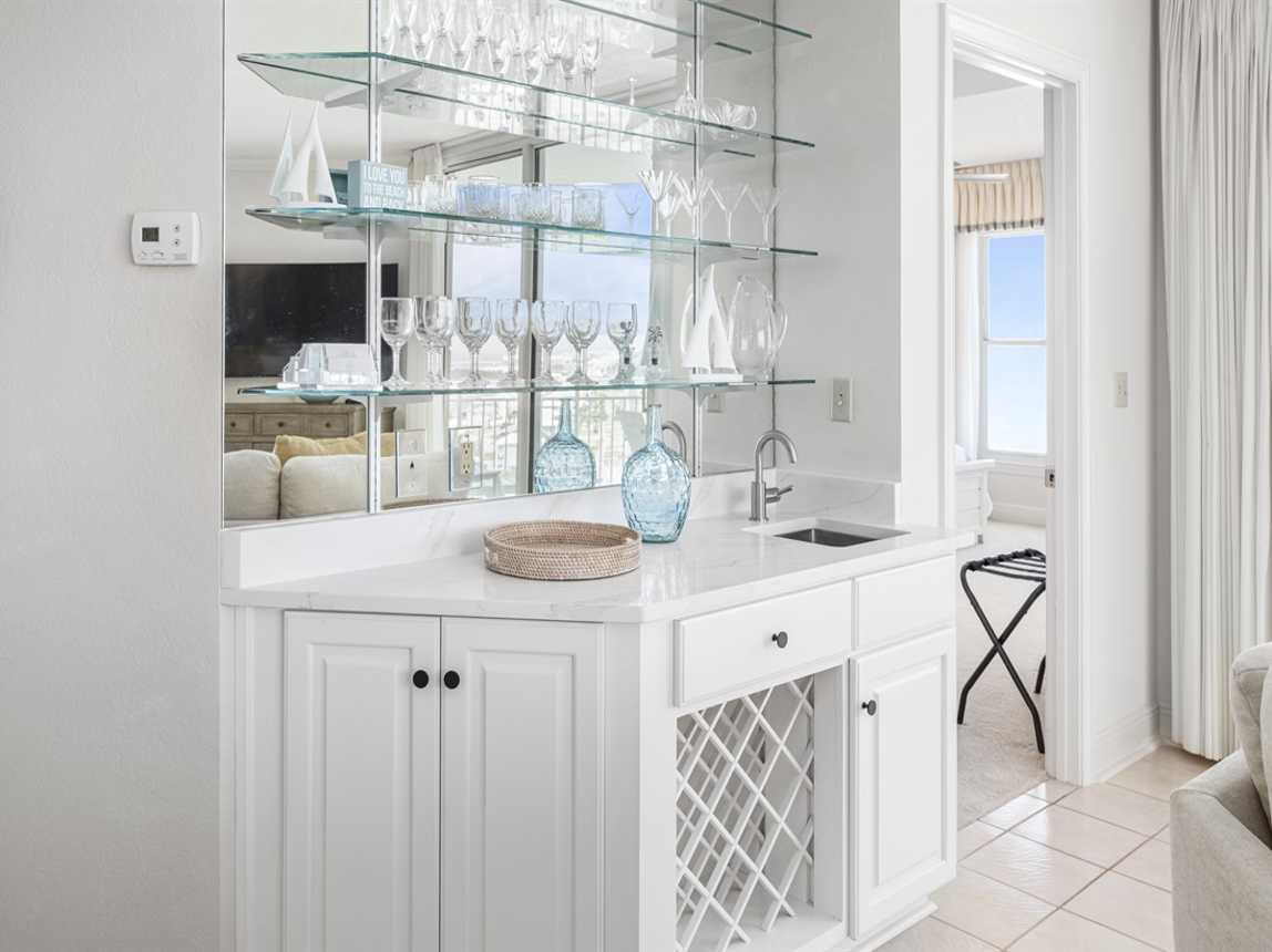 Wet bar in the Living Room