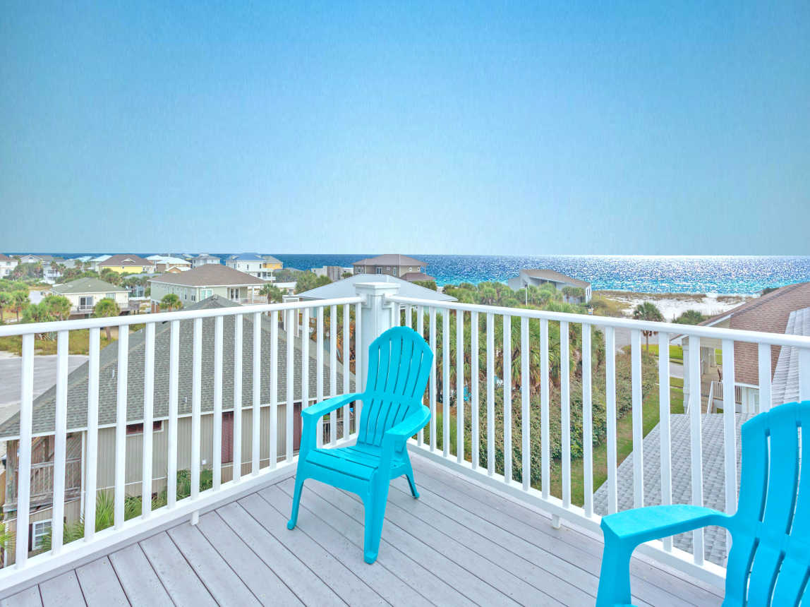 Upper deck views of the gulf with take your breath away!