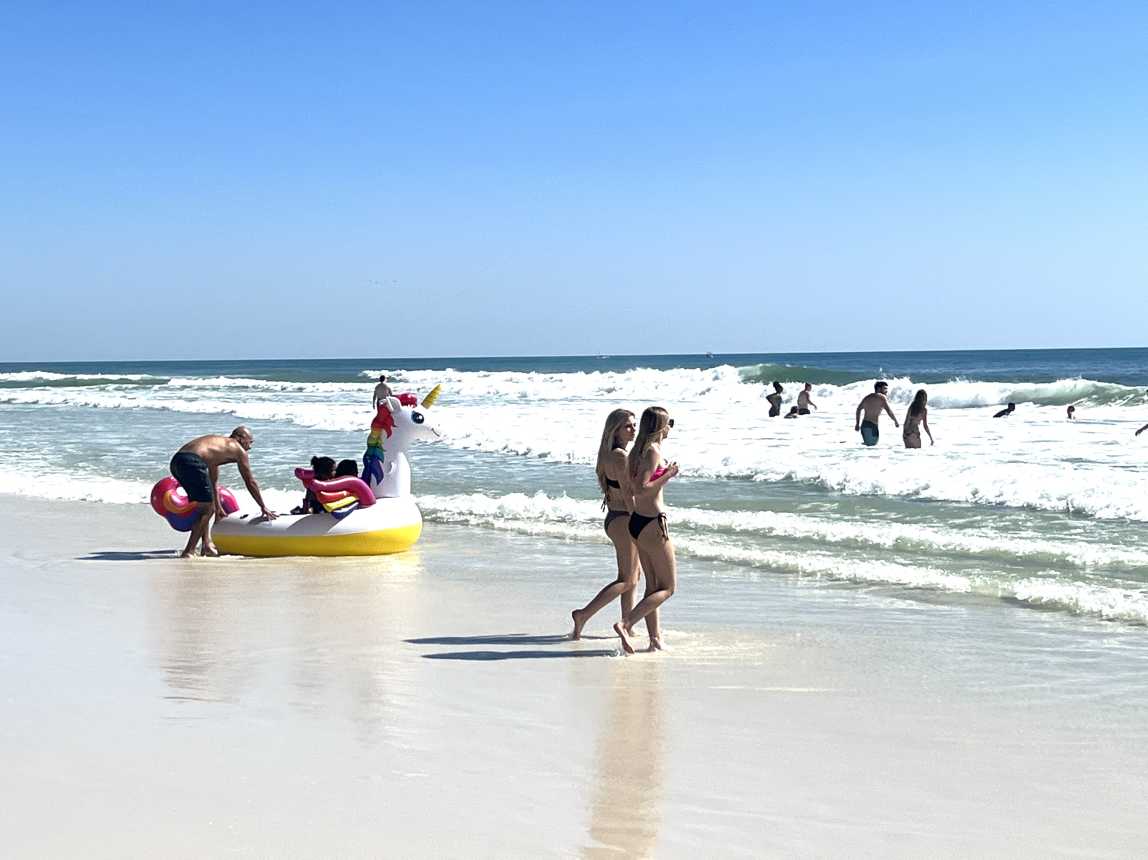 SUGAR WHITE SANDS ARE JUST WAITING TO CALM CRABBY!