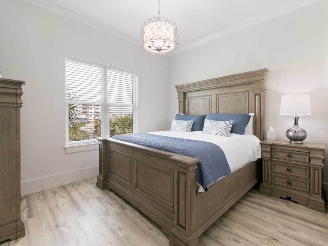 Third King Bedroom - 3rd Floor