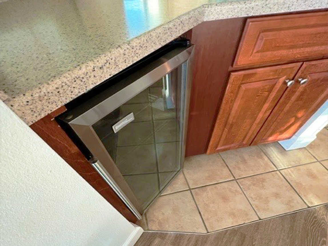 Phoenix on The Bay 1431