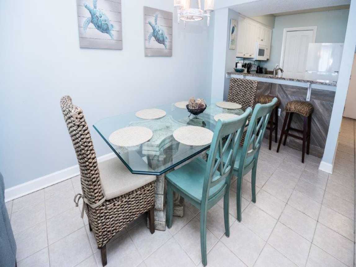 Dining with Seating for 6