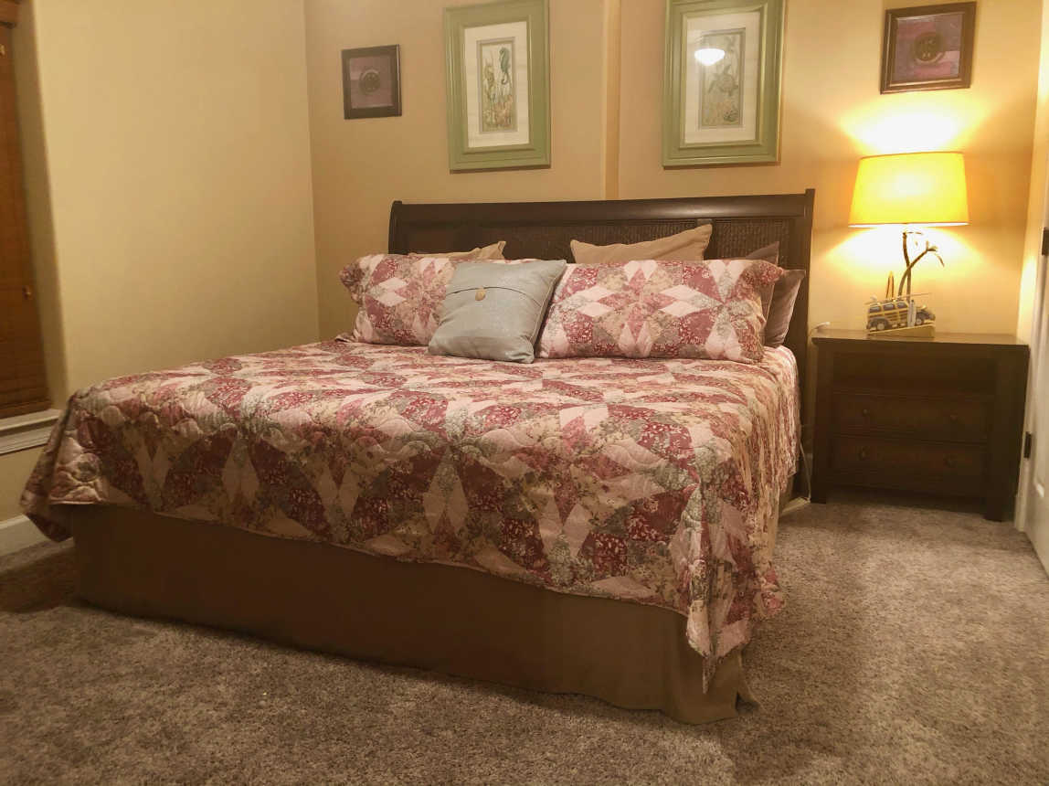 Nicely decorated guest suite.