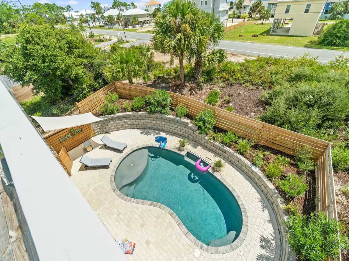 Pool with seating chair.