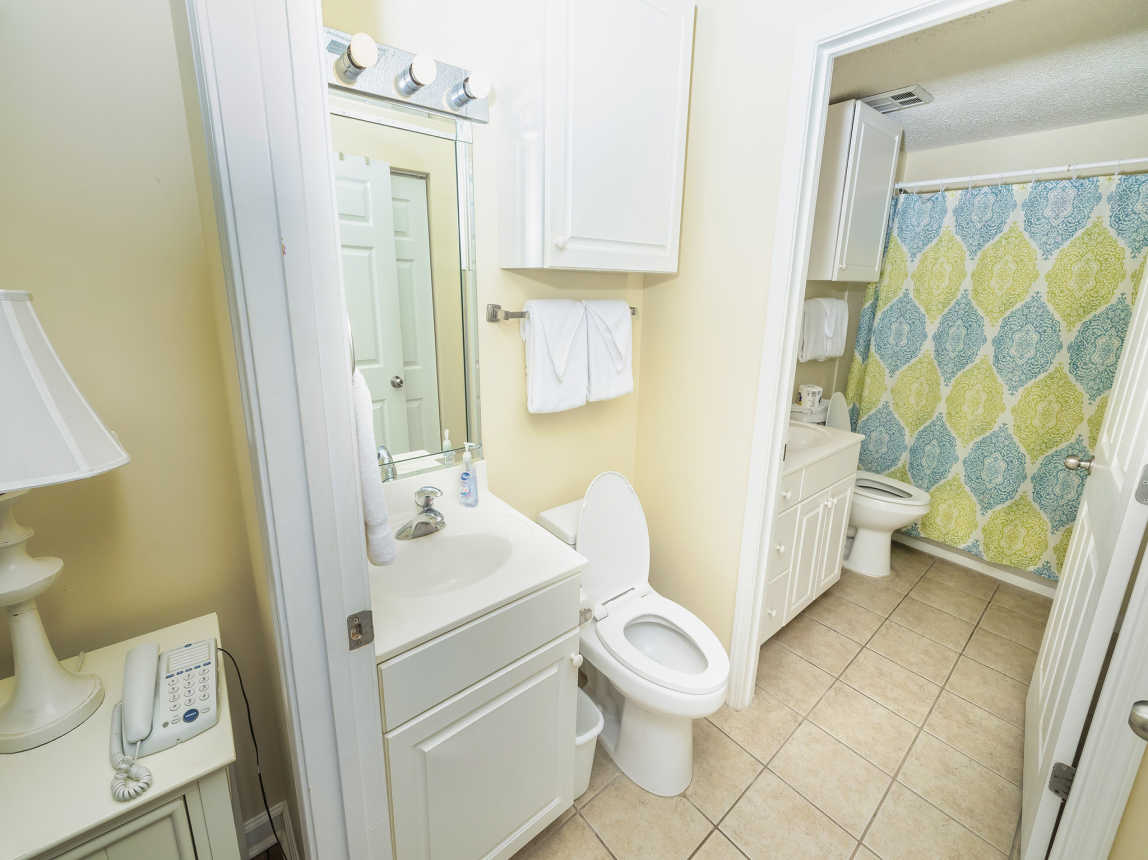 Windemere Resort Unit 604 Bathroom