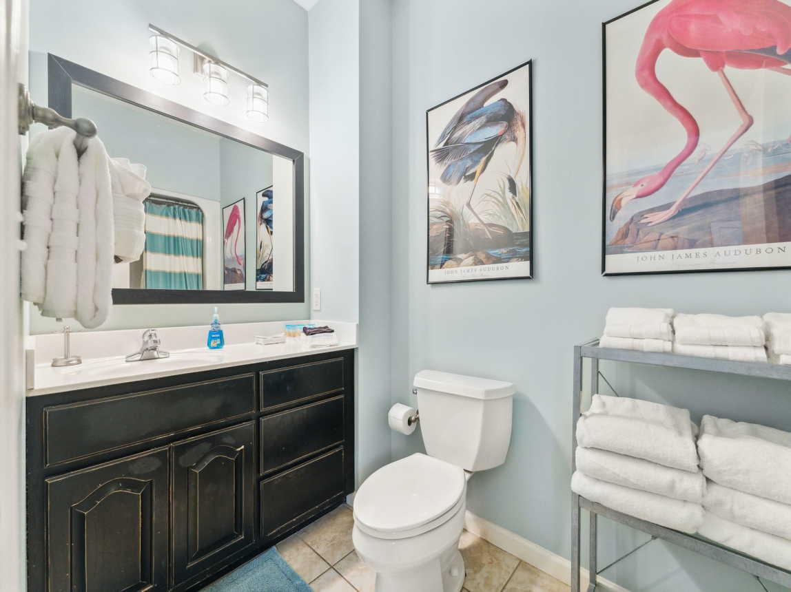 bathrooms, there are 4 1/2 bathrooms in this home