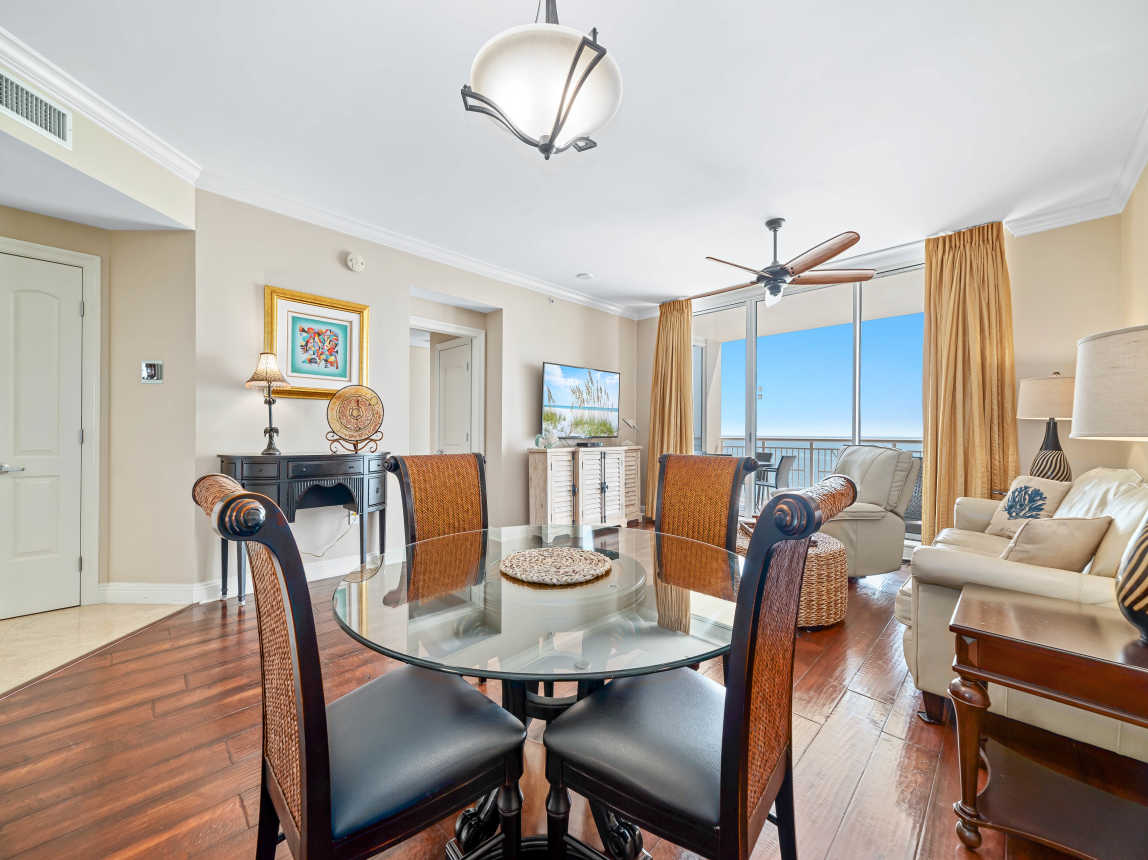 Expansive Living and Dining Room, With Direct Gulf Front Balcony, Sofa, Recliner