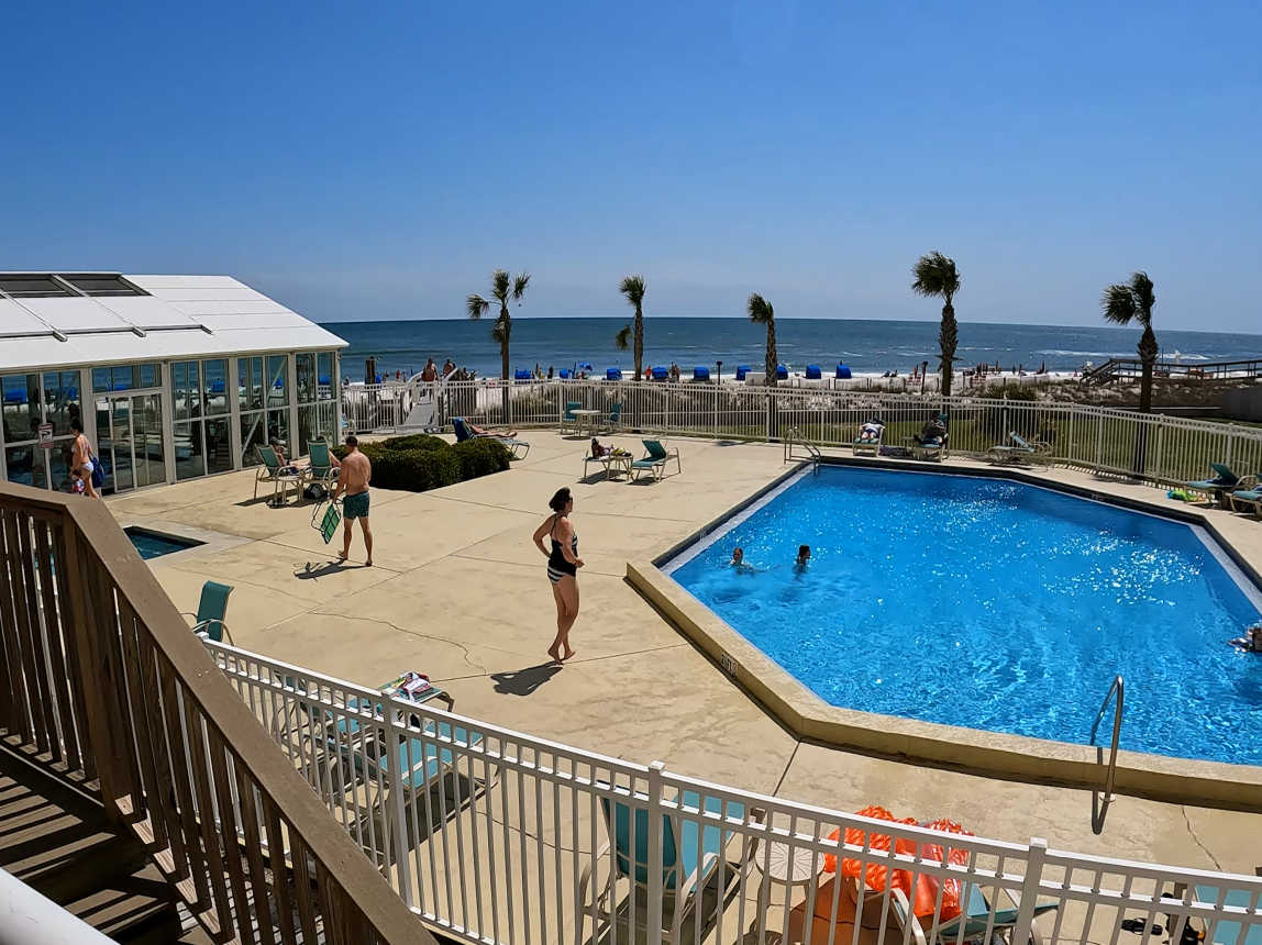 Perdido Sun Resort Beachfront Pool Area