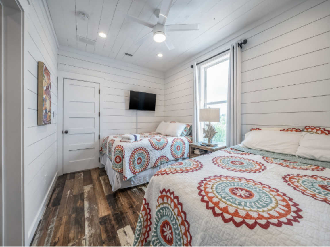 Bedroom #4, two Queen beds