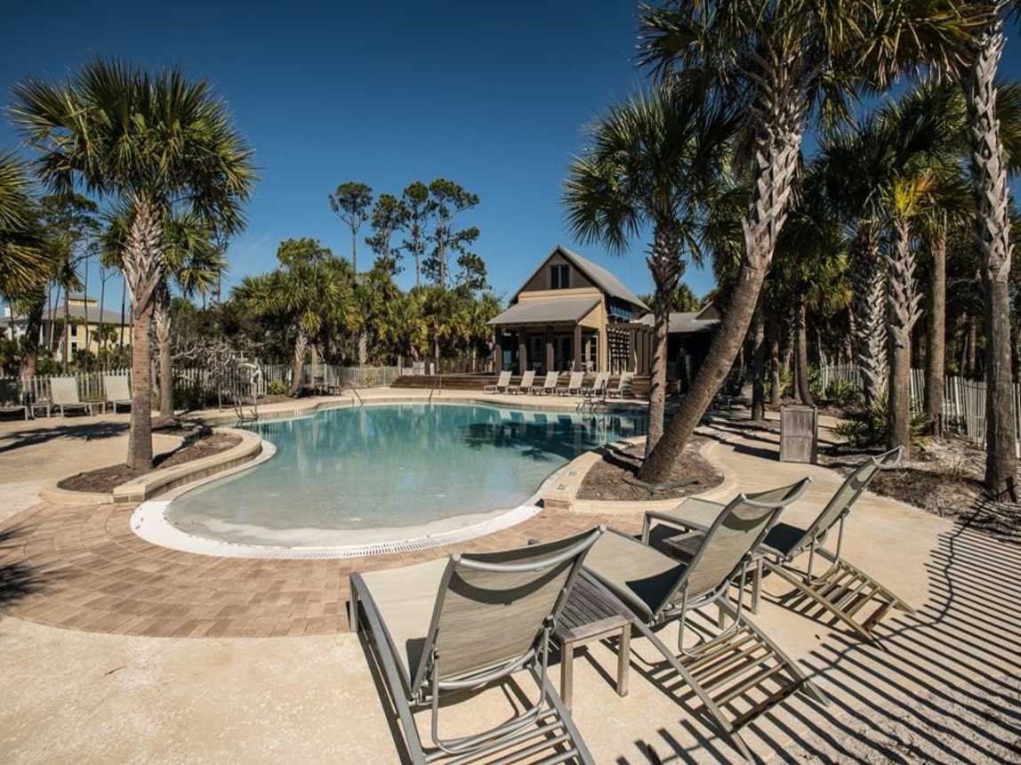 Heated 'quiet pool, right across from your vacay home with infinity ocean views