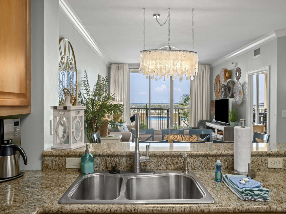 Gulf Views while you cook - not a lot of 1st floor units have that!