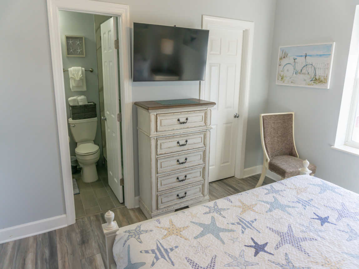 Additional View of King Master 2 with Private