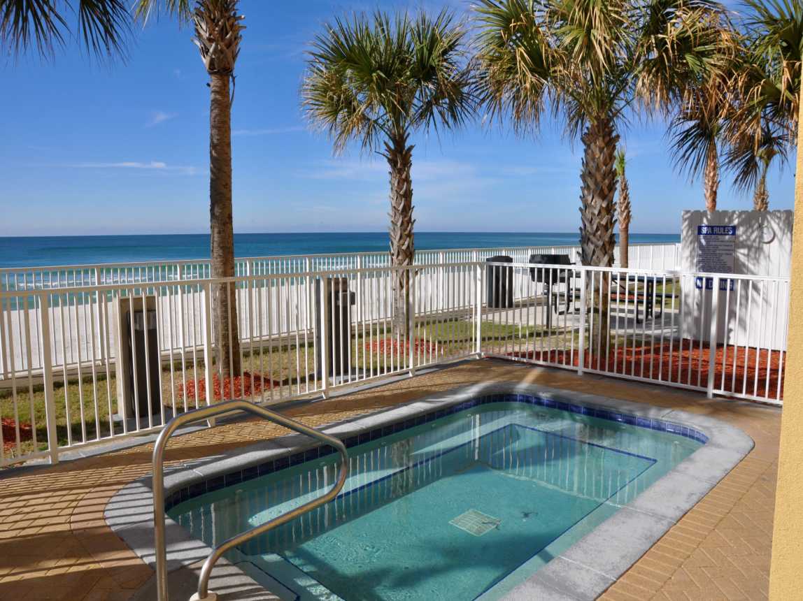 The huge spa area is adjacent to the bbq and picnic areas.