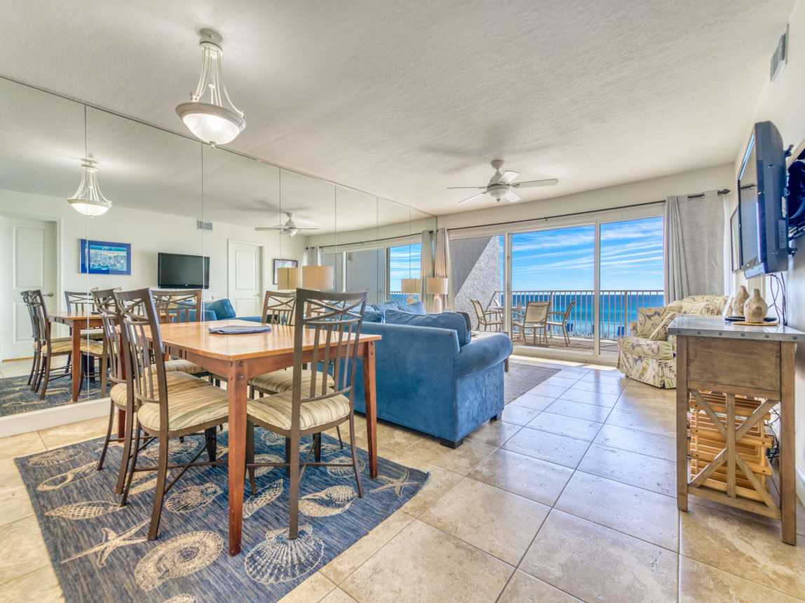 Enjoy stunning Gulf views right from your living room!