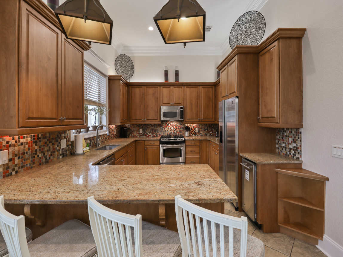 First Floor Full Kitchen