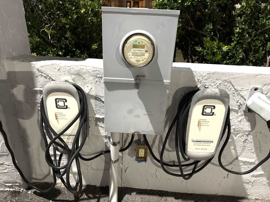 Moonspinner's EV Charger - Free to Owners &amp; Guests!