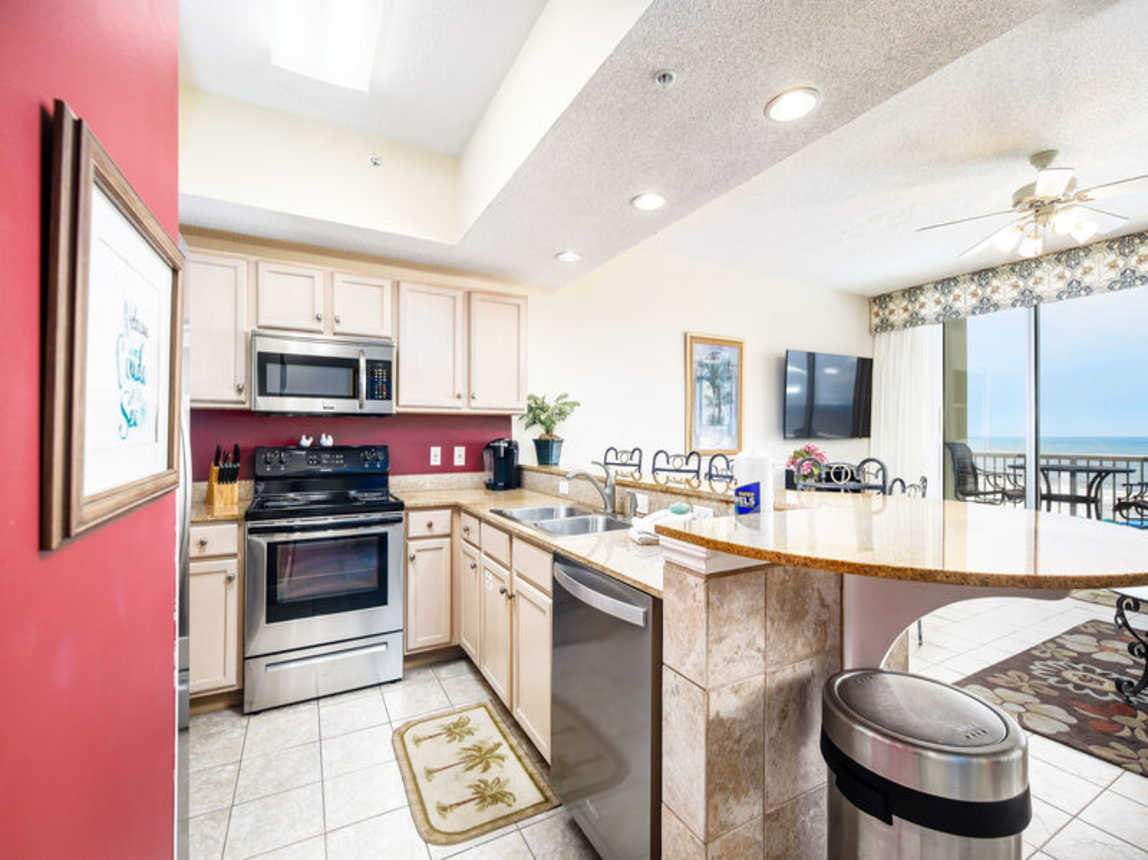 Kitchen - 
Waters Edge Resort 313 Fort Walton Beach Okaloosa Island