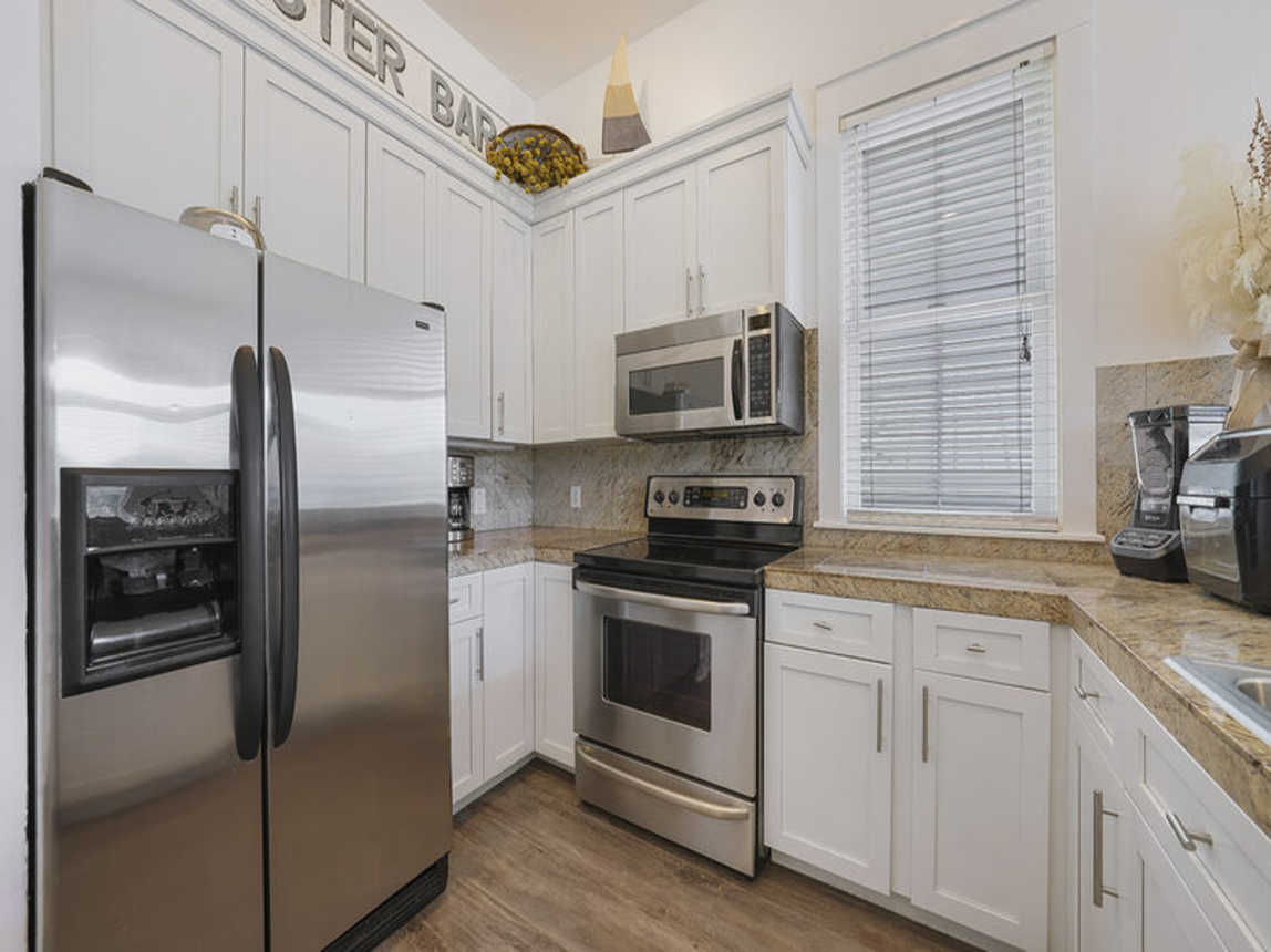 Val-Holla - Vacation Rental House with Private Pool Near Beach on Holiday Isle in Destin, Florida - Five Star Properties Destin/30A