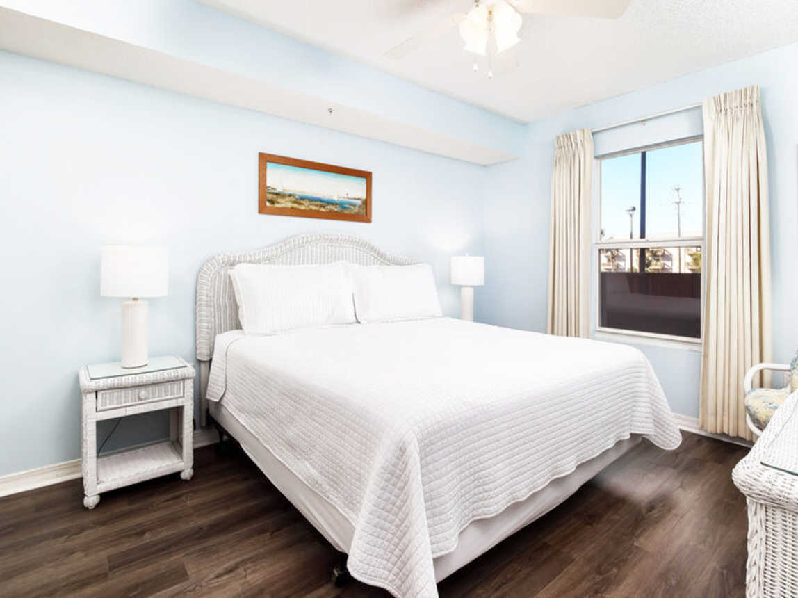 Guest Bedroom - 
Gulf Dunes Resort Unit 108 Okaloosa Island Fort Walton Beach FL