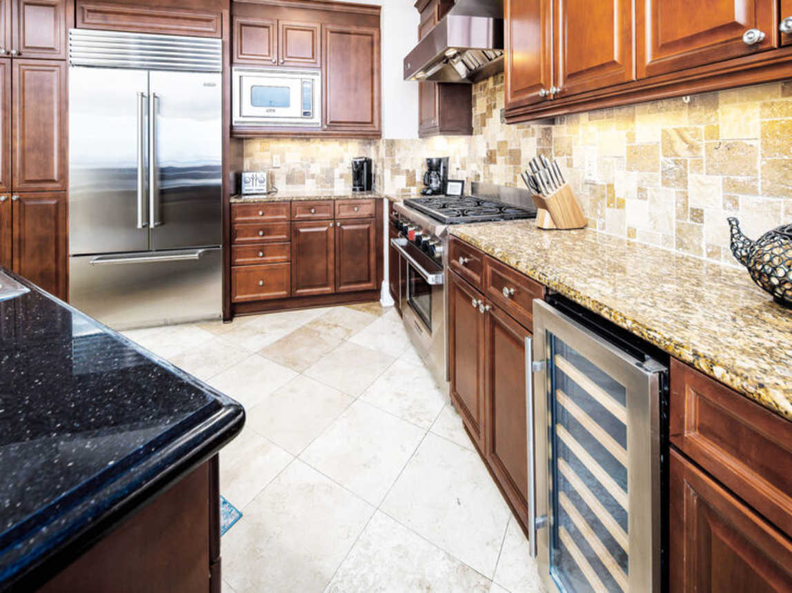 Kitchen - 
Bella Riva Resort, Okaloosa Island Fort Walton Beach Florida Vacation Rentals