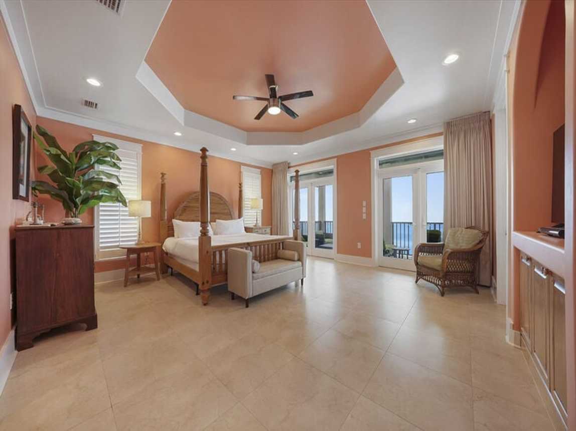 Le Bon Vivant - Beachfront 30A Vacation Rental House with Elevator and Community Pool in Vizcaya - Five Star Properties Destin/30A