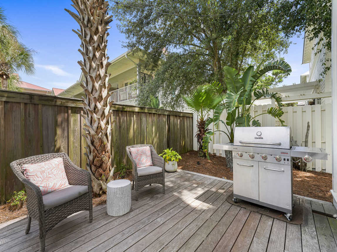 Driftwood - Magnolia Dunes Vacation Rental House with Community Pool and Near Beach in Seagrove 30A, Florida - Bliss Beach Rentals