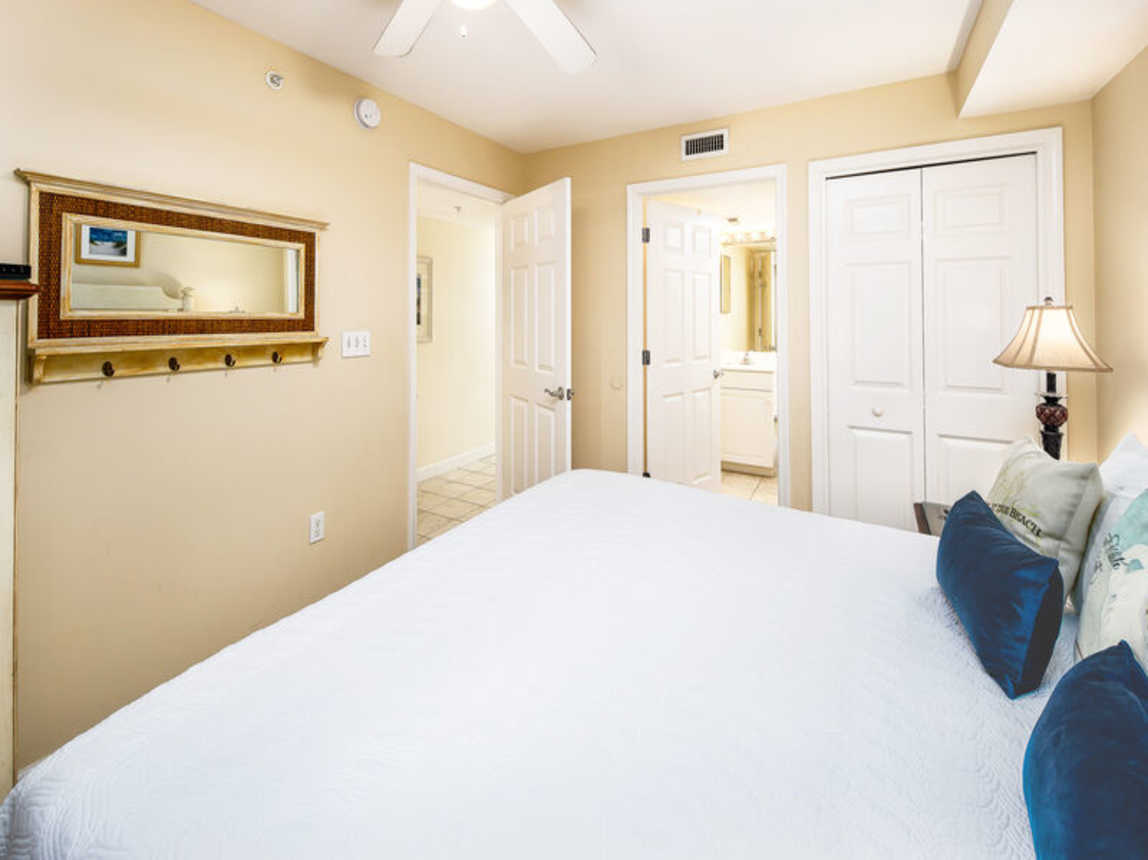 Master Bedroom, Pelican Isle Resort Okaloosa Island