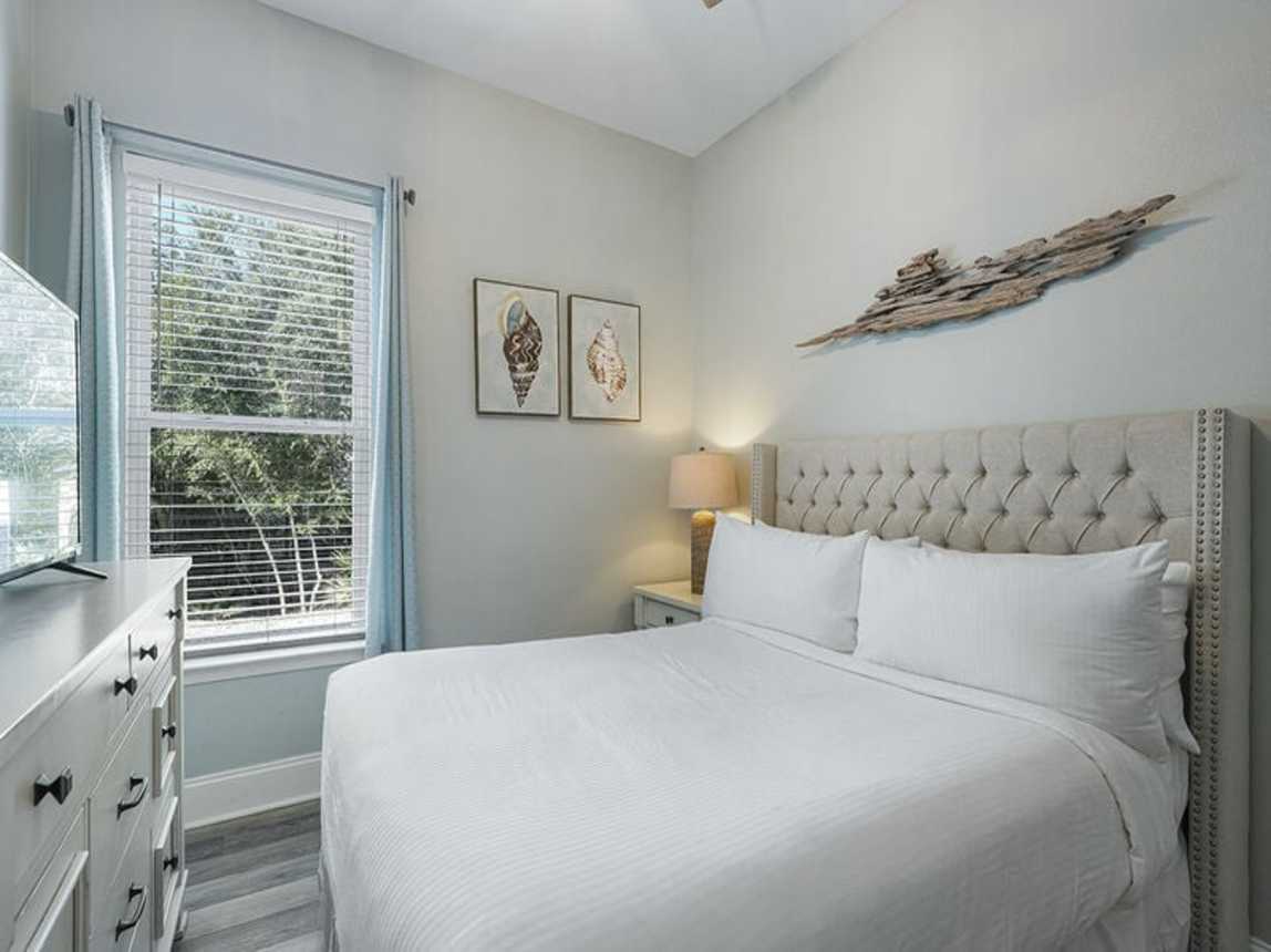 Sea Biscuit - Adorable Gulf Pines Vacation Rental House Near Beach with Private Pool and Golf Cart in Miramar Beach, Florida - Five Star Properties Destin/30A