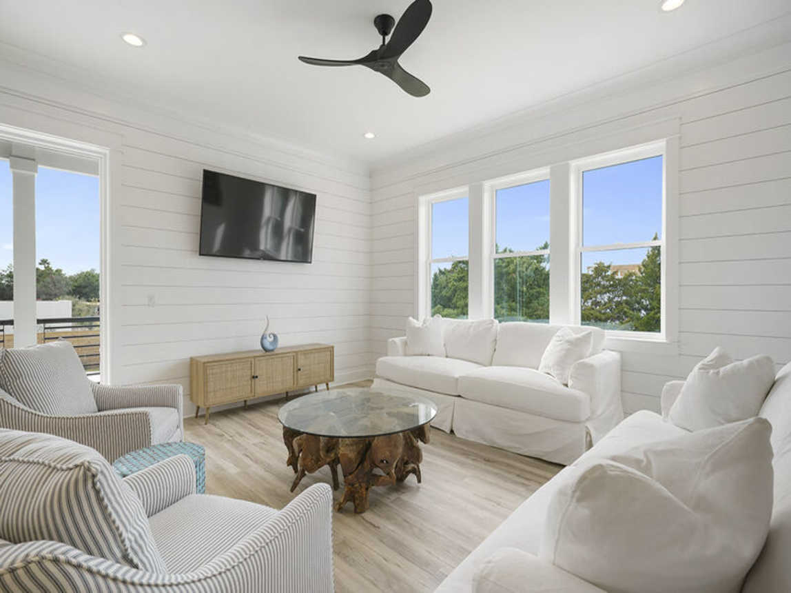 Deja Blue - Extravagant Vacation Beach House with Private Pool with Swim Up Bar, Putting Green, Sand Volleyball, and Rooftop Grill in Blue Mountain Beach, Florida - Five Star Properties Destin/30A