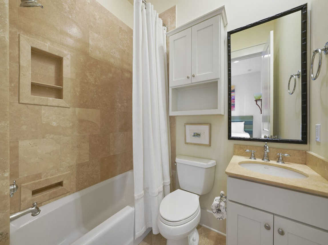 Beau Soleil - Beach Vacation Rental on Holiday Isle with Community Pool and Ocean Views in Destin, Florida - Five Star Properties Destin/30A