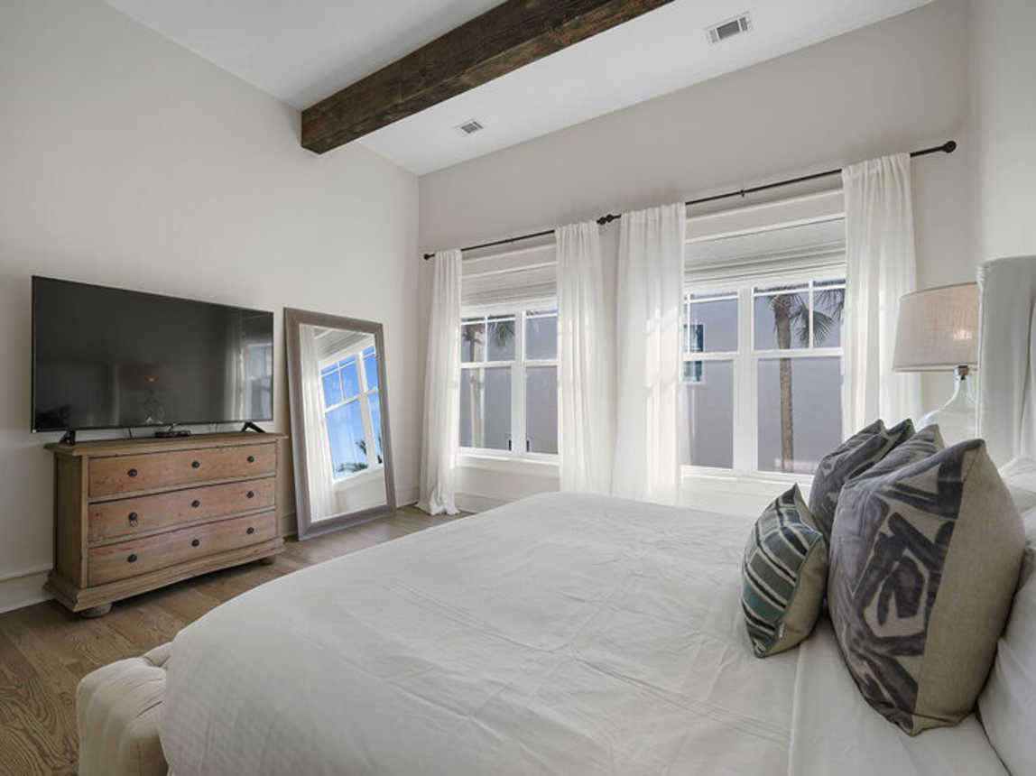 Hermosa Manor - Luxury Vacation Rental Beach House with Private Pool, Game Room, and Ocean Views from Balcony in Seagrove Beach, Florida - Five Star Properties Destin/30A