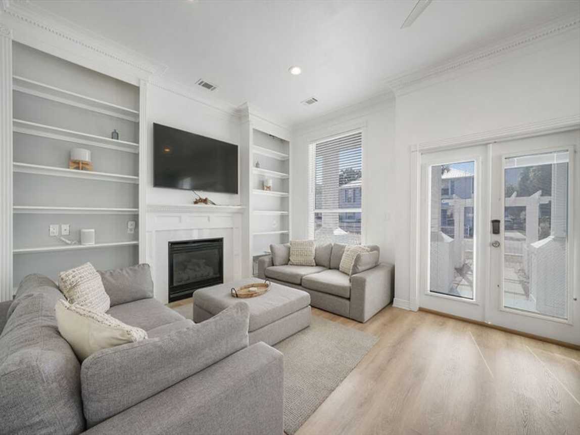 Lazy Bones - Luxury Beach Vacation Rental House with Private Pool, Hot Tub, and Wraparound Balconies in Crystal Beach, Florida - Five Star Properties Destin/30A