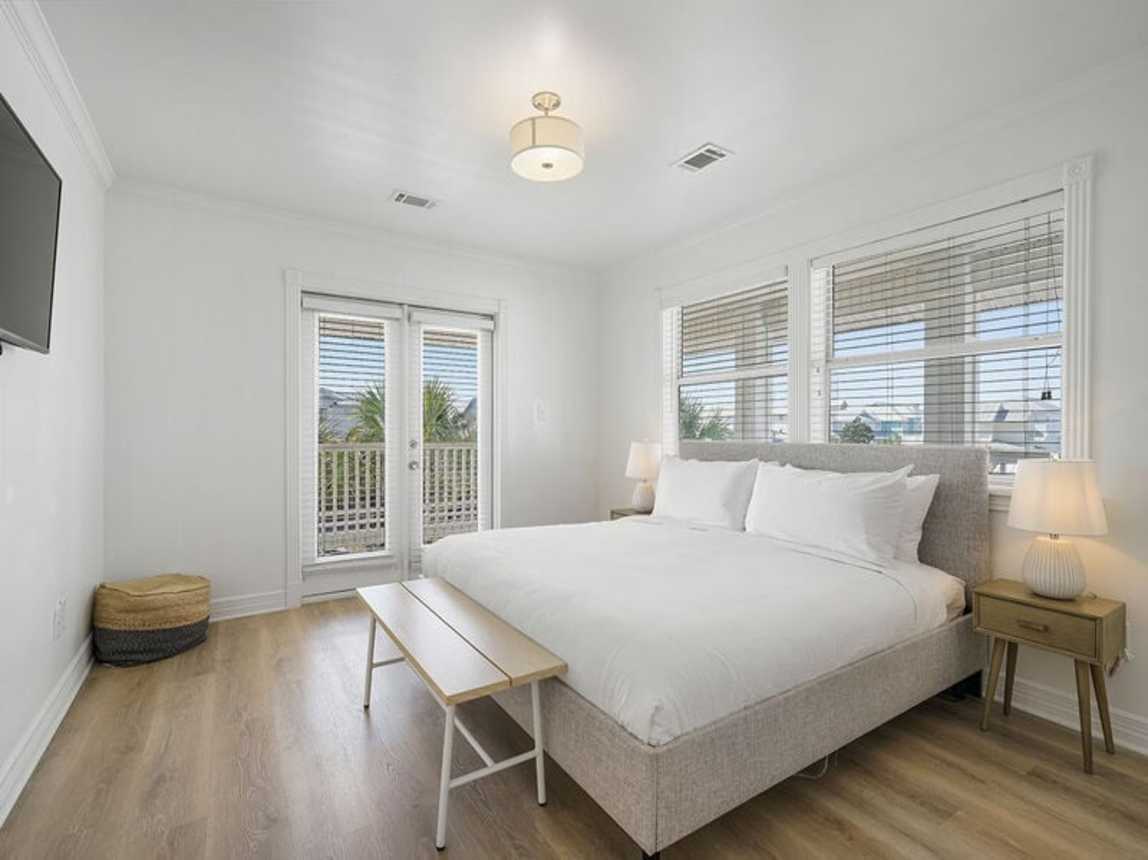 Lazy Bones - Luxury Beach Vacation Rental House with Private Pool, Hot Tub, and Wraparound Balconies in Crystal Beach, Florida - Five Star Properties Destin/30A