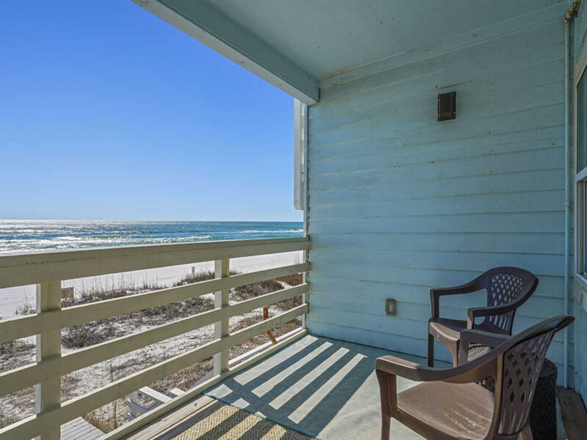Bogey's Beach House - Beautiful Beachfront Vacation Rental with Ocean Views from Bedroom in Miramar Beach, Florida - Bliss Beach Rentals