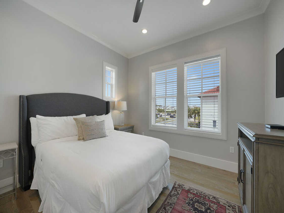 Arena Blanca - Gorgeous Vacation Rental House in Vizcaya with Beach Views, Elevator, and Community Pool Located in Santa Rosa Beach, Florida - Five Star Properties Destin/30A