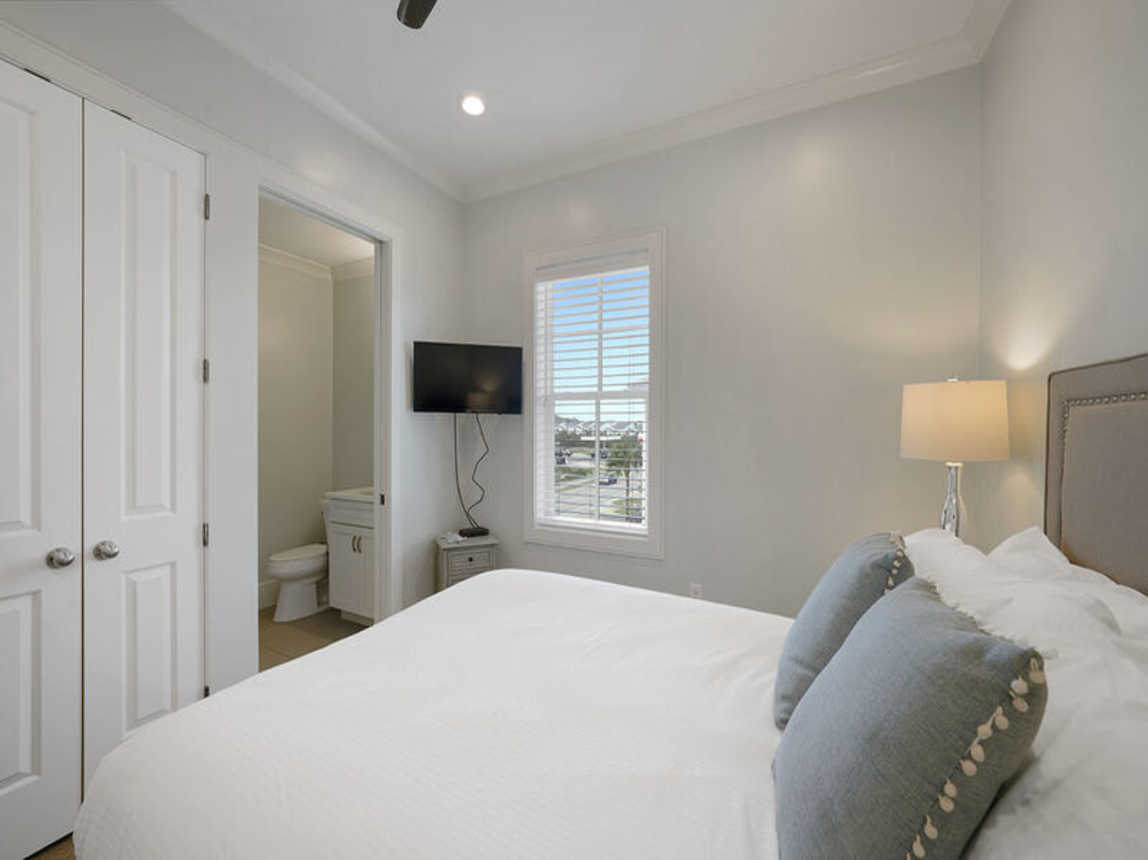 Arena Blanca - Gorgeous Vacation Rental House in Vizcaya with Beach Views, Elevator, and Community Pool Located in Santa Rosa Beach, Florida - Five Star Properties Destin/30A