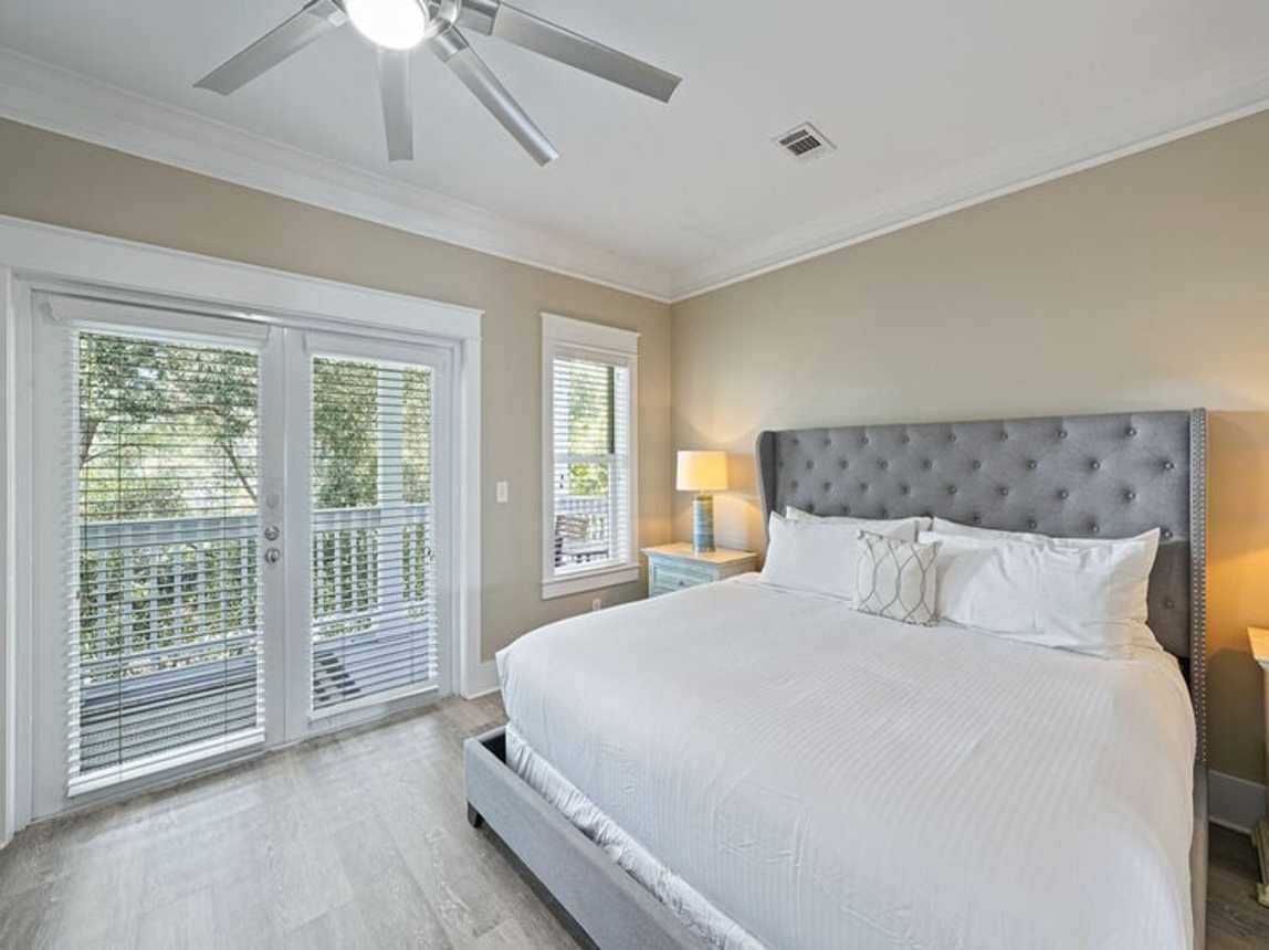 Southern Charm - Luxury Vacation Rental House on 30A with a Balcony Deck and Community Pool - Bliss Beach Rentals