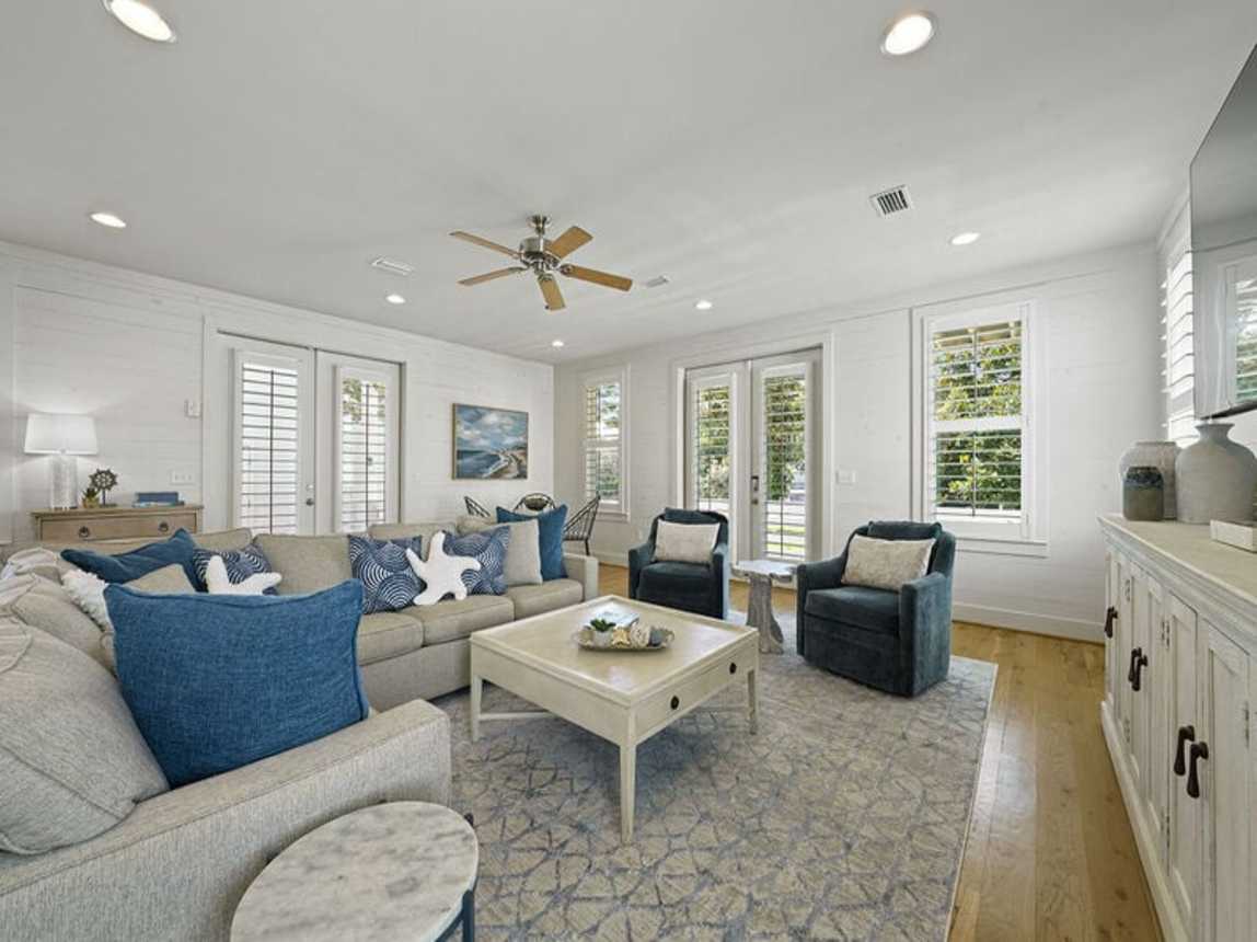 Indigo Breeze - Luxury Vacation Rental House with Private Pool, Game Room, and Carriage House in Dune Allen Beach, Florida - Five Star Properties Destin/30A