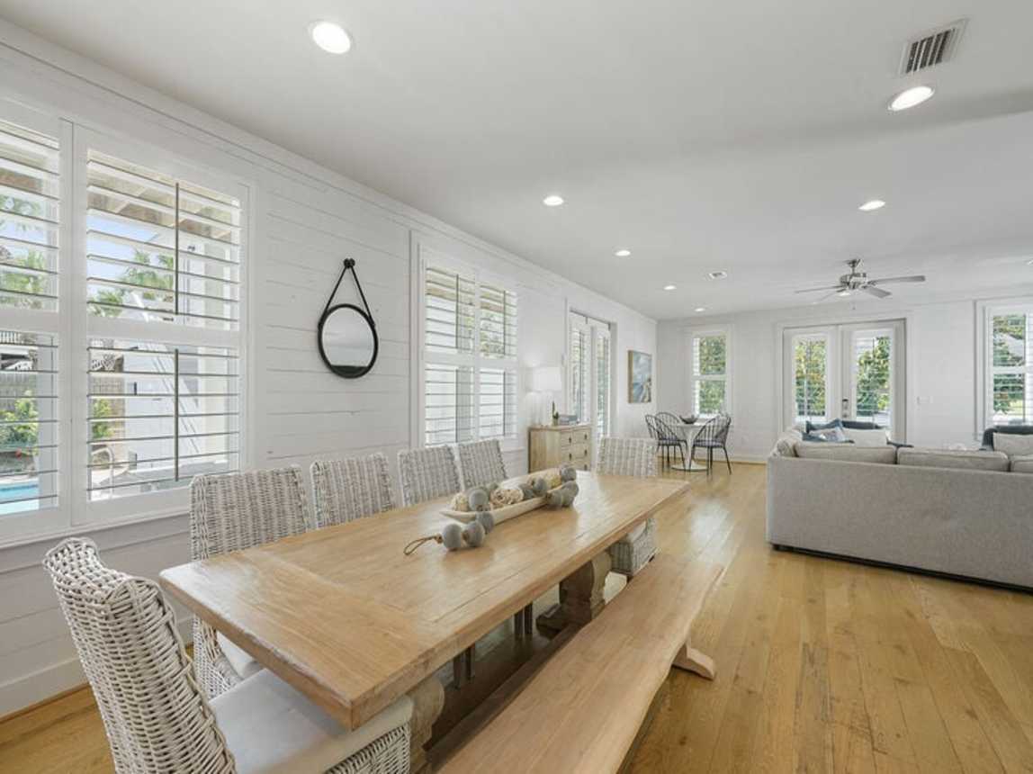 Indigo Breeze - Luxury Vacation Rental House with Private Pool, Game Room, and Carriage House in Dune Allen Beach, Florida - Five Star Properties Destin/30A