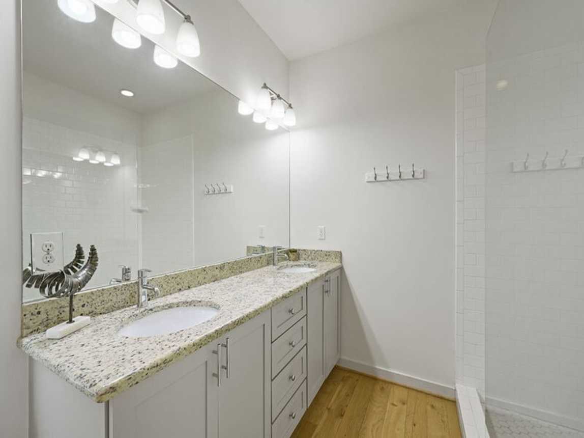 Indigo Breeze - Luxury Vacation Rental House with Private Pool, Game Room, and Carriage House in Dune Allen Beach, Florida - Five Star Properties Destin/30A