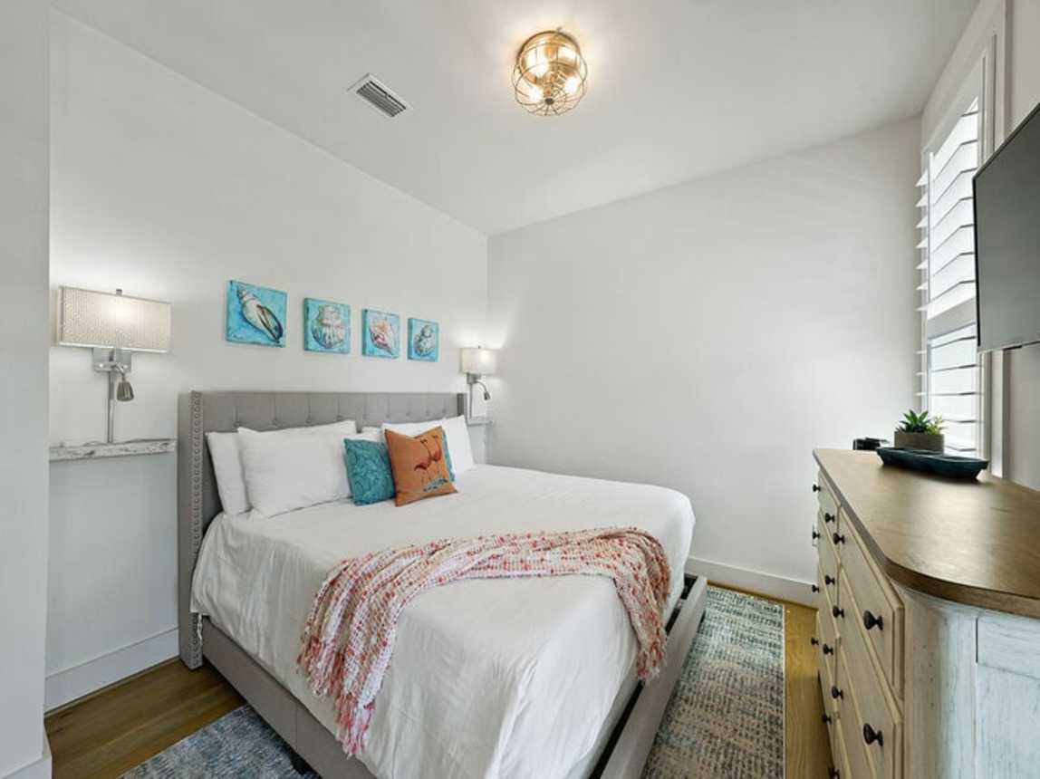 Indigo Breeze - Luxury Vacation Rental House with Private Pool, Game Room, and Carriage House in Dune Allen Beach, Florida - Five Star Properties Destin/30A