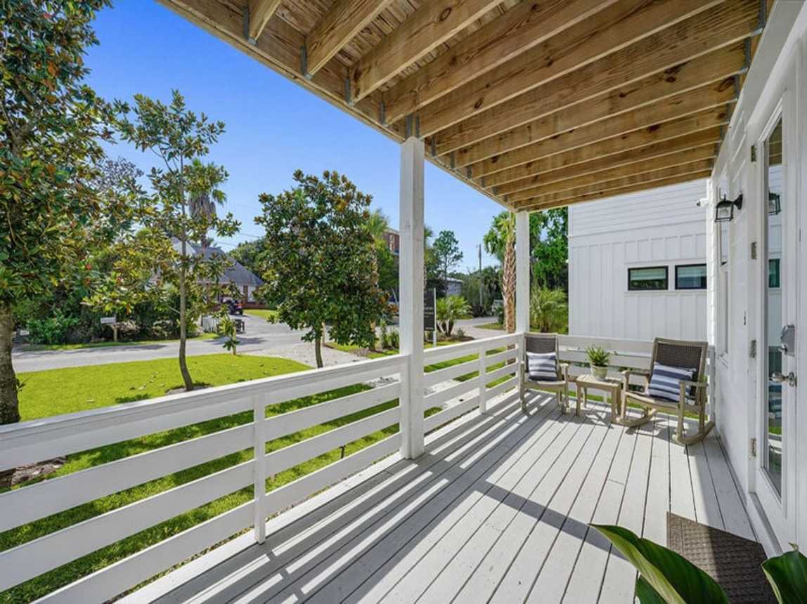 Indigo Breeze - Luxury Vacation Rental House with Private Pool, Game Room, and Carriage House in Dune Allen Beach, Florida - Five Star Properties Destin/30A
