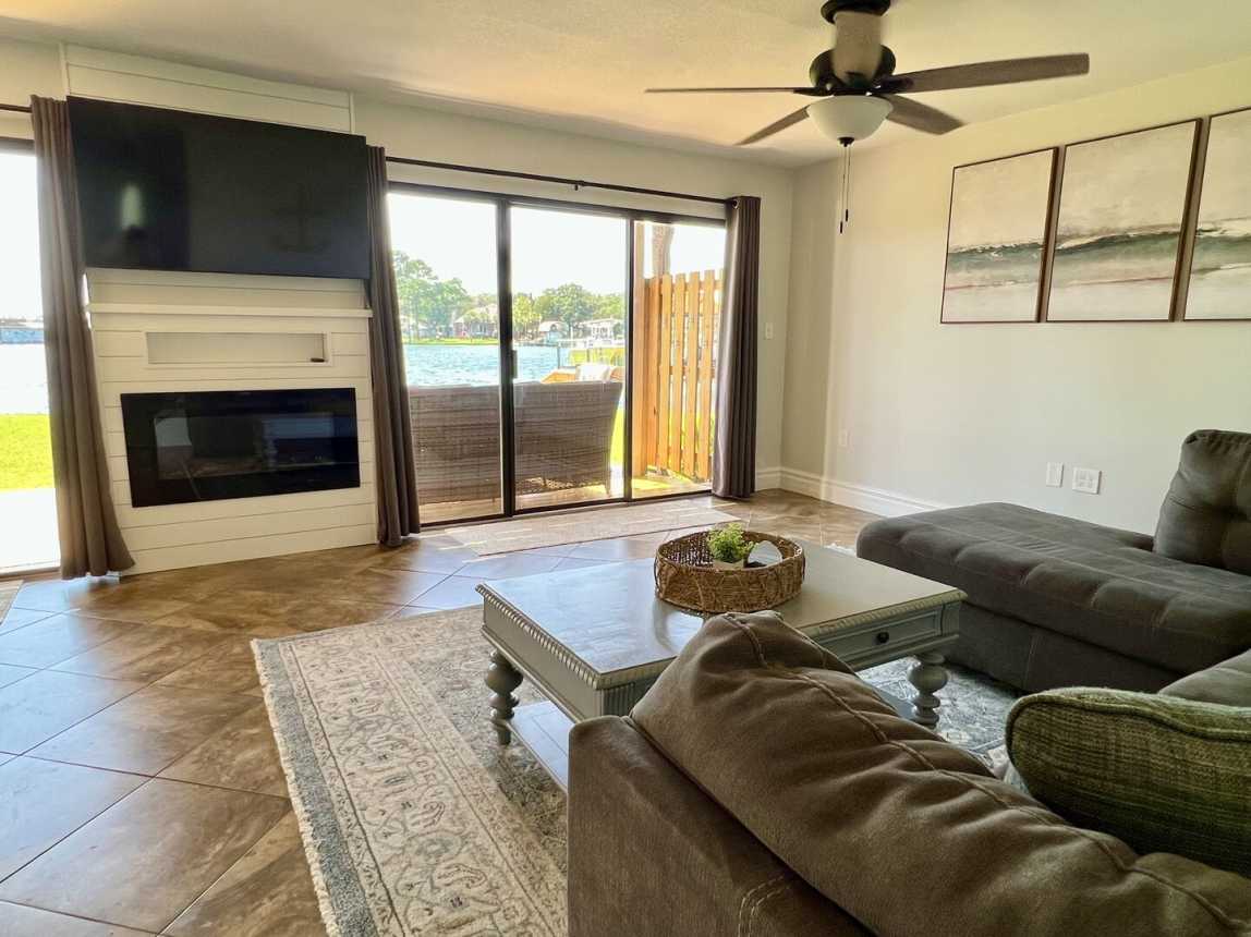 Bayou 563 - Turtle`s Cove_10