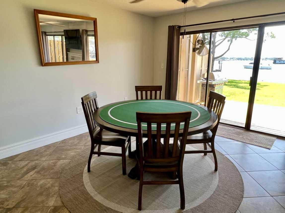 Bayou 563 - Turtle`s Cove_22