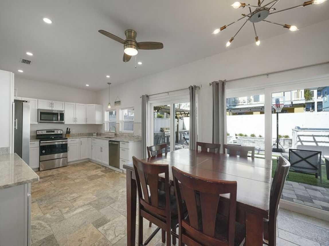 A Wave From It All - Adorable Vacation Rental Beach House with Amazing Backyard Area and Jetted Spa Tub in Miramar Beach, Florida - Bliss Beach Rentals Destin/30A