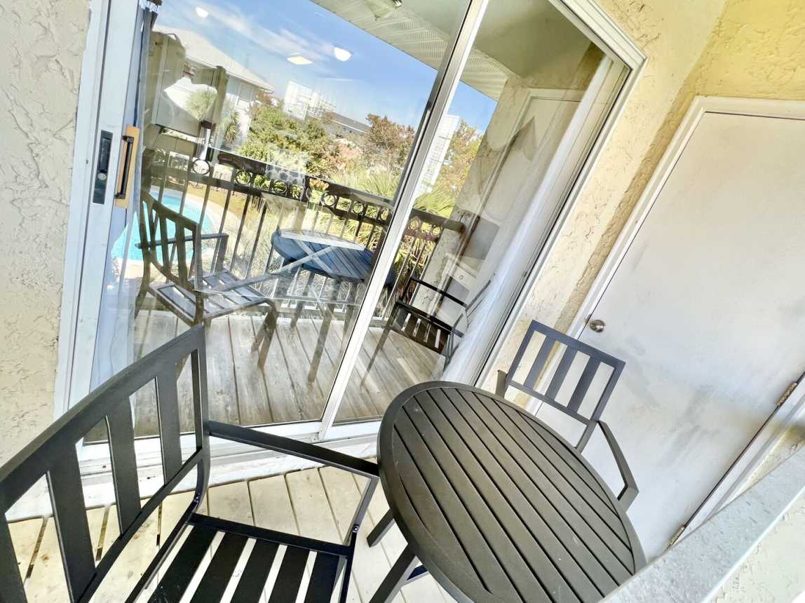 Island Wind 301 - Coral Cove_0